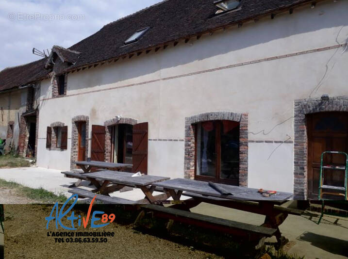 Maison à SOMMECAISE