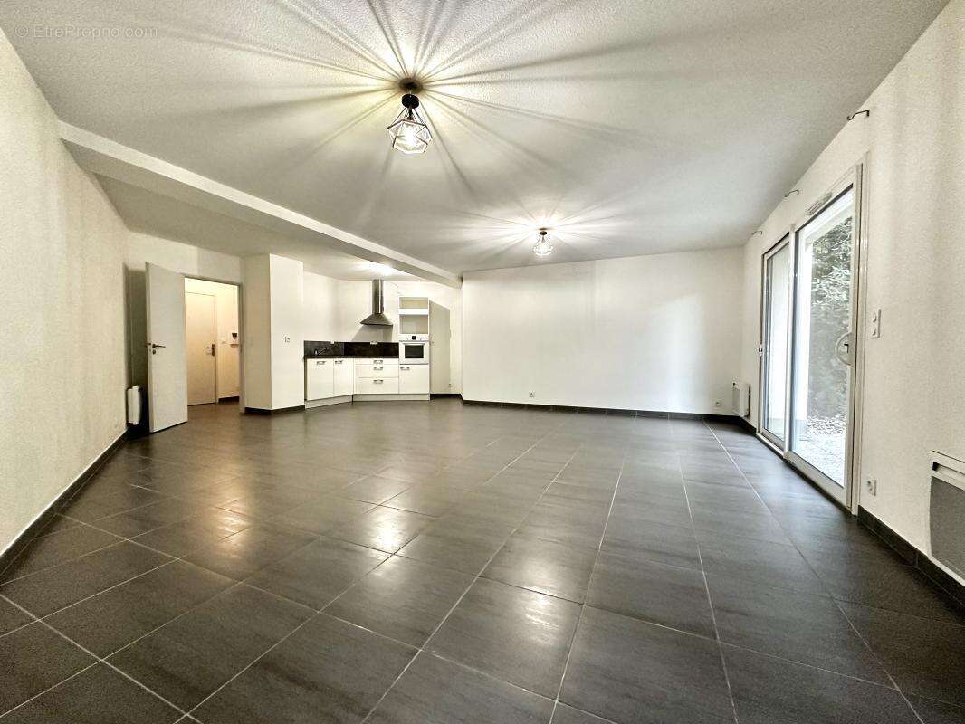Appartement à NIMES