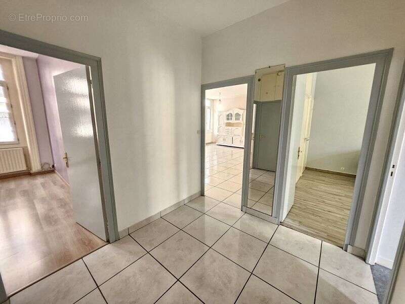 Appartement à SAINT-ETIENNE