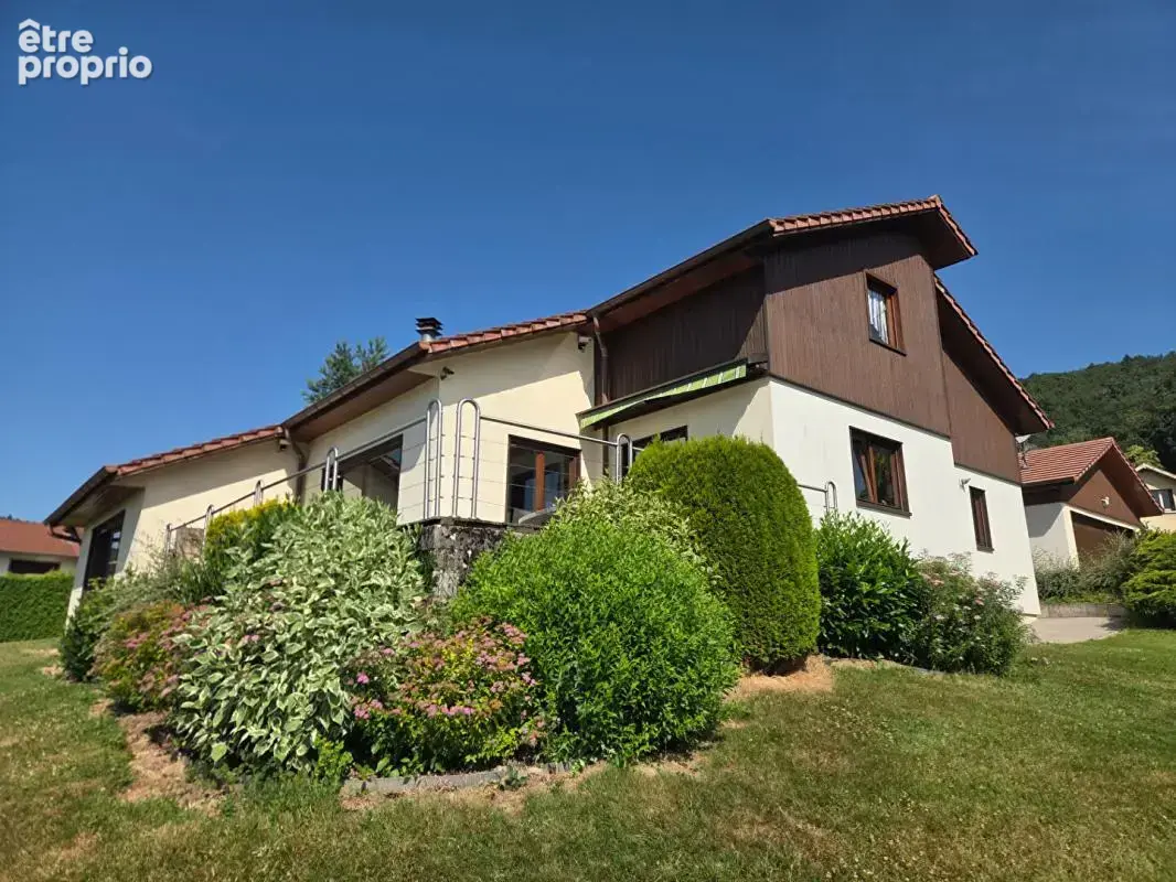 Maison d'architecte Saint Nabord 270 m2 - photo 4