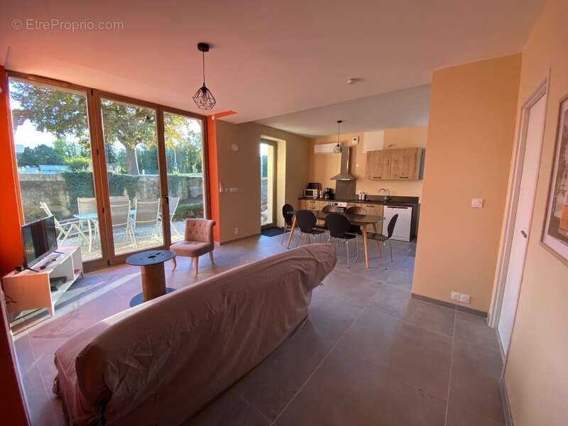 Appartement à SONNAZ