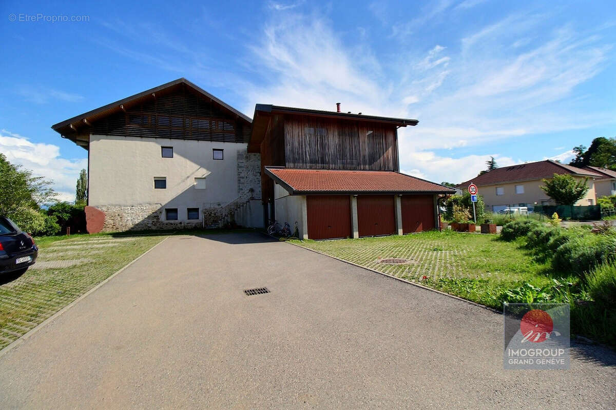 Apprtement duplex en état plateau brut  de 206 m² à Reignier - photo 16