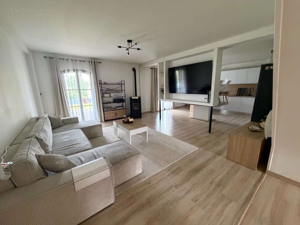 Maison 7 pièces 240m2 le creusot - photo 2