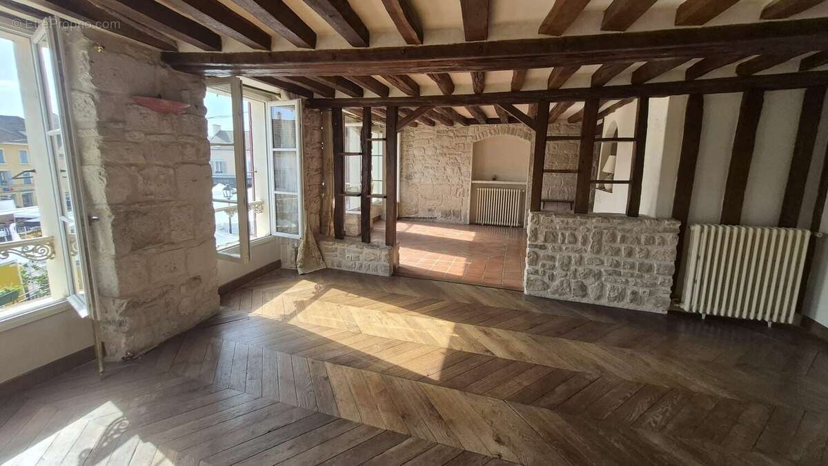 Appartement à MAULE