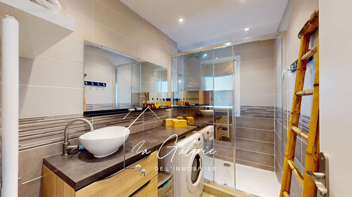 Appartement à ECHIROLLES