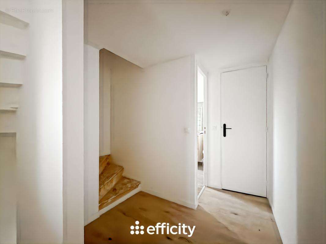 Maison à LIVERDY-EN-BRIE