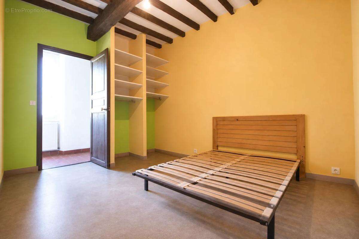 Maison à ESCOUBES