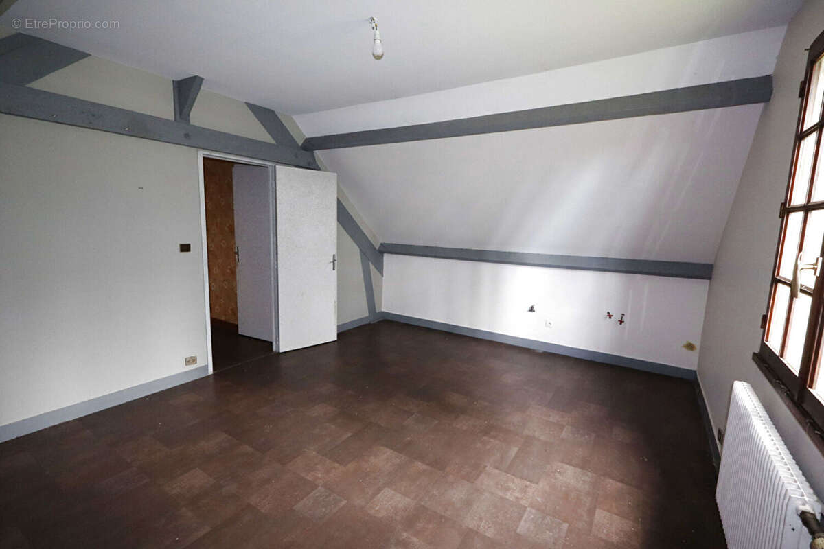 Maison Perriers Sur Andelle 11 pièce(s) 208.85 m2 - photo 12