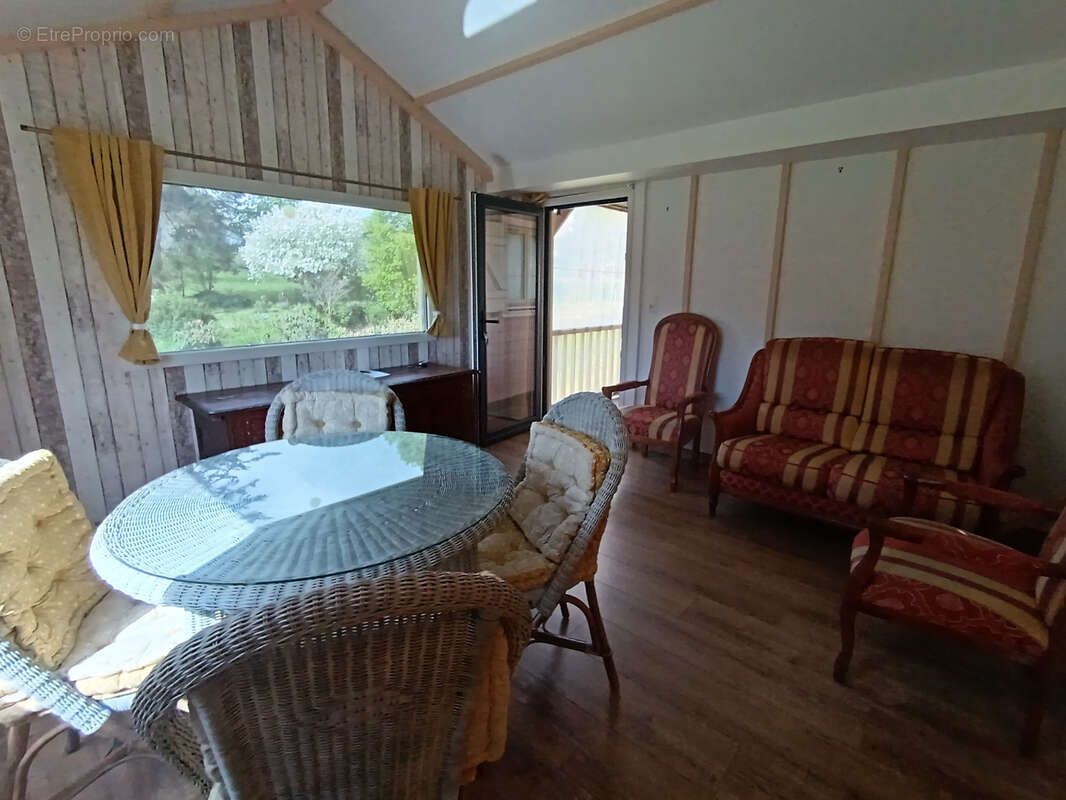 Maison à SEGLIEN