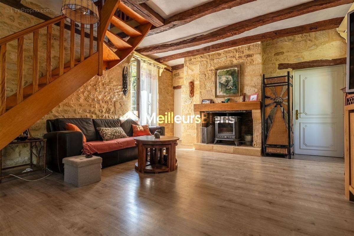 Ensemble immobilier de charme en pierre de 368m2 - photo 12