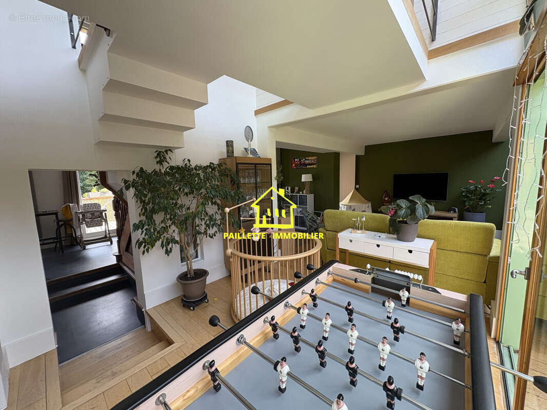 Maison à SAINT-LAURENT-DE-BREVEDENT