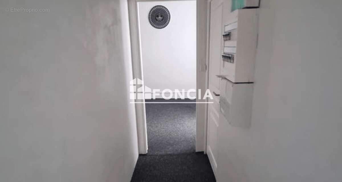  À VENDRE – Appartement T2 de 39 m² à rénover – Quartier Gambetta -RENTABILITÉ BRUTE DE 9,52 % - photo 3