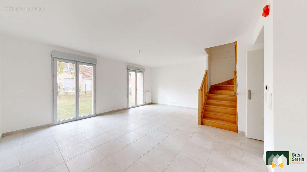Maison 84 m² à Chartres  - photo 2