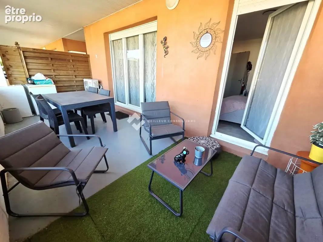terrasse 15m2 - Appartement à TRETS