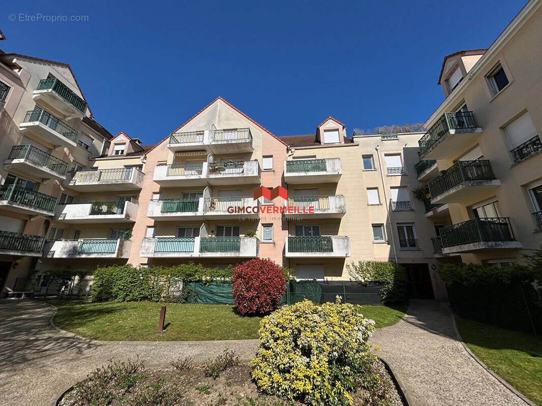 Appartement à POISSY
