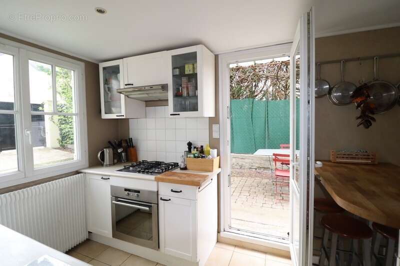 Maison à vendre 5 pièces CHATOU (78) - photo 7