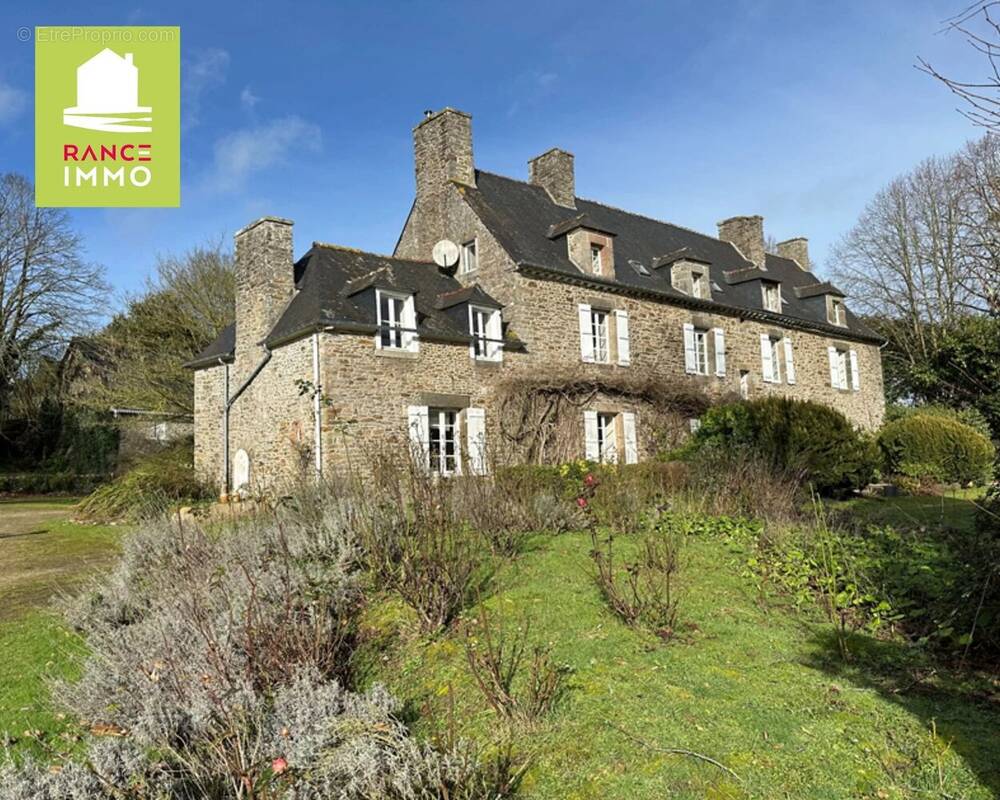 Maison à PLOUER-SUR-RANCE