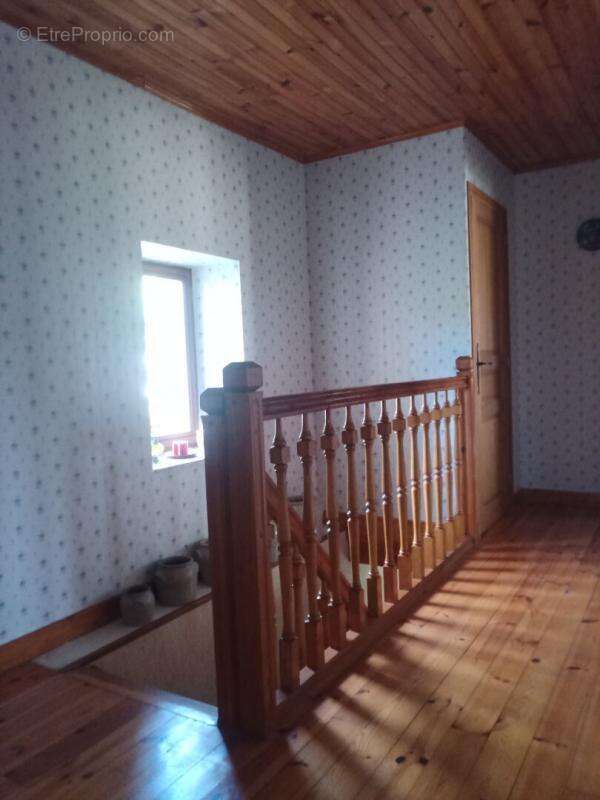 Maison à SOLIGNAC-SOUS-ROCHE