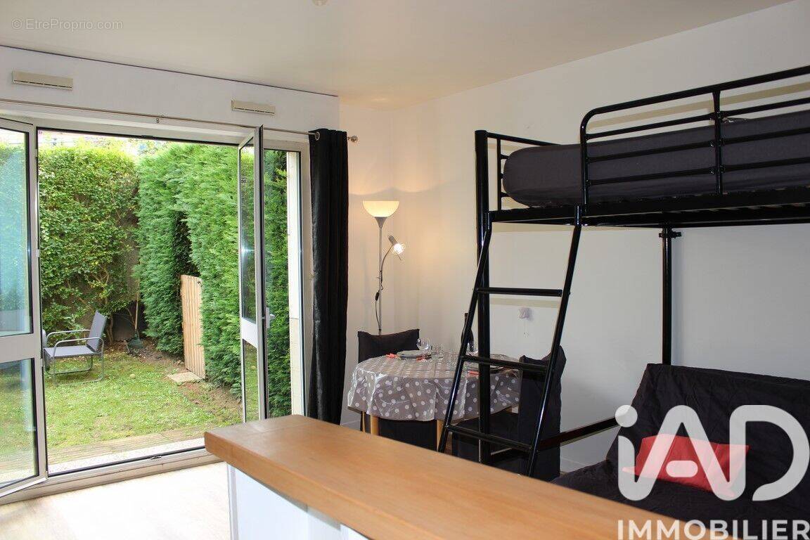 Photo 1 - Appartement à CLAMART