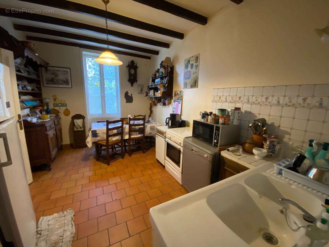 Maison à LES MATHES