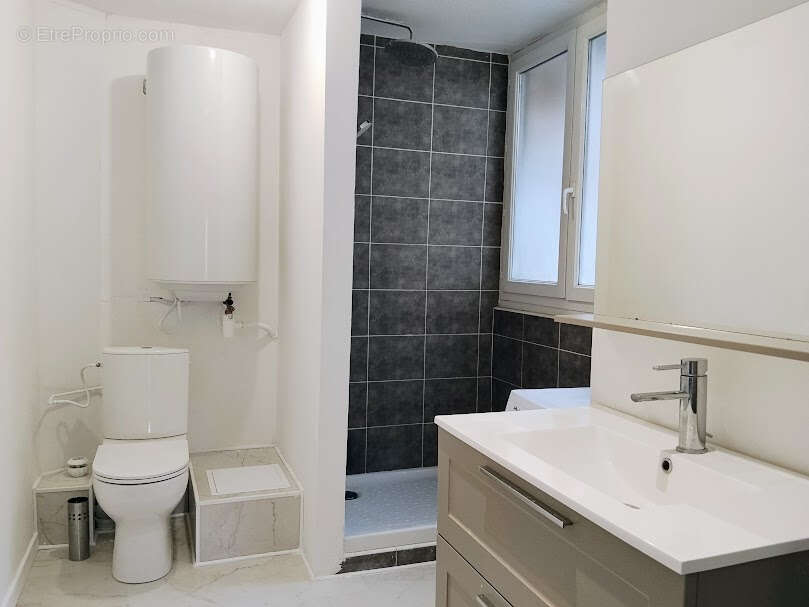 Appartement T3 Valserhône - photo 14