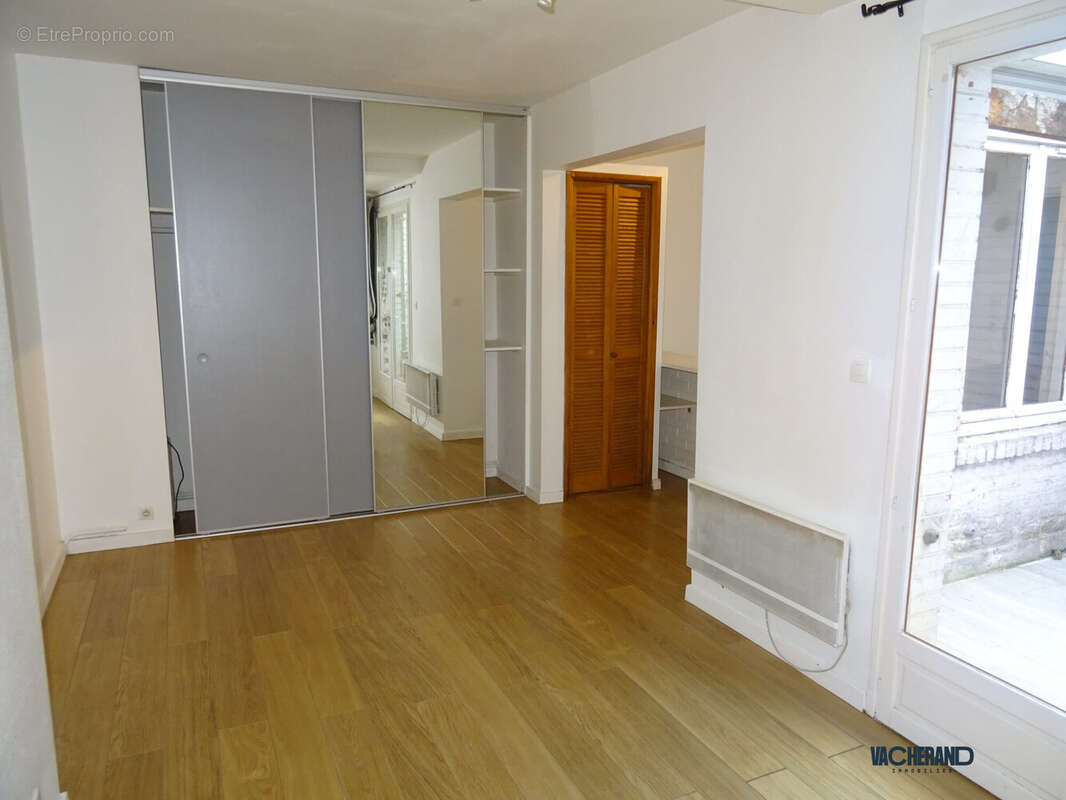 Appartement 31 m² à Lille  - photo 4