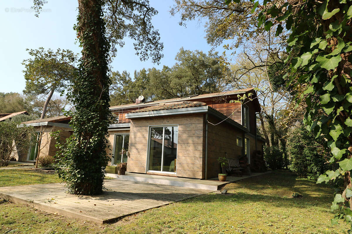 Villa Soorts Hossegor 6 pièce(s) 214 m2 - photo 2