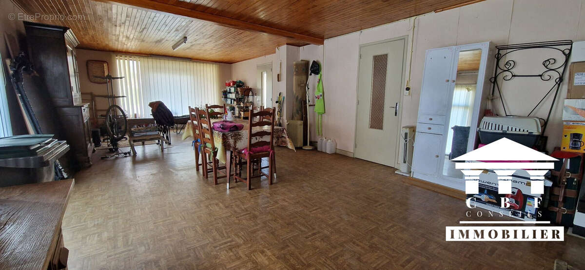 Maison à L&#039;ABERGEMENT-SAINTE-COLOMBE