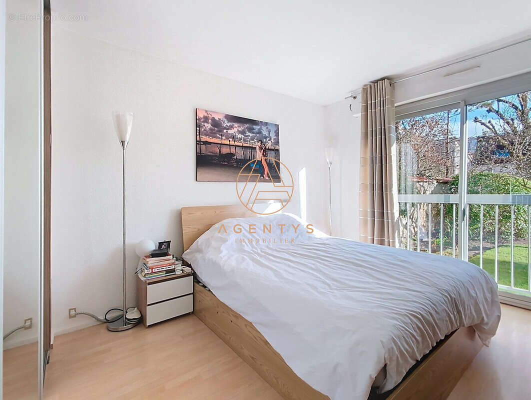 Appartement 65 m² à Saint-Maur-Des-Fosses  - photo 7