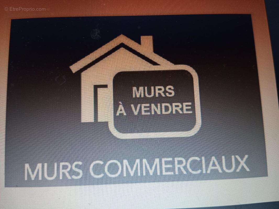Commerce à COMBOURG