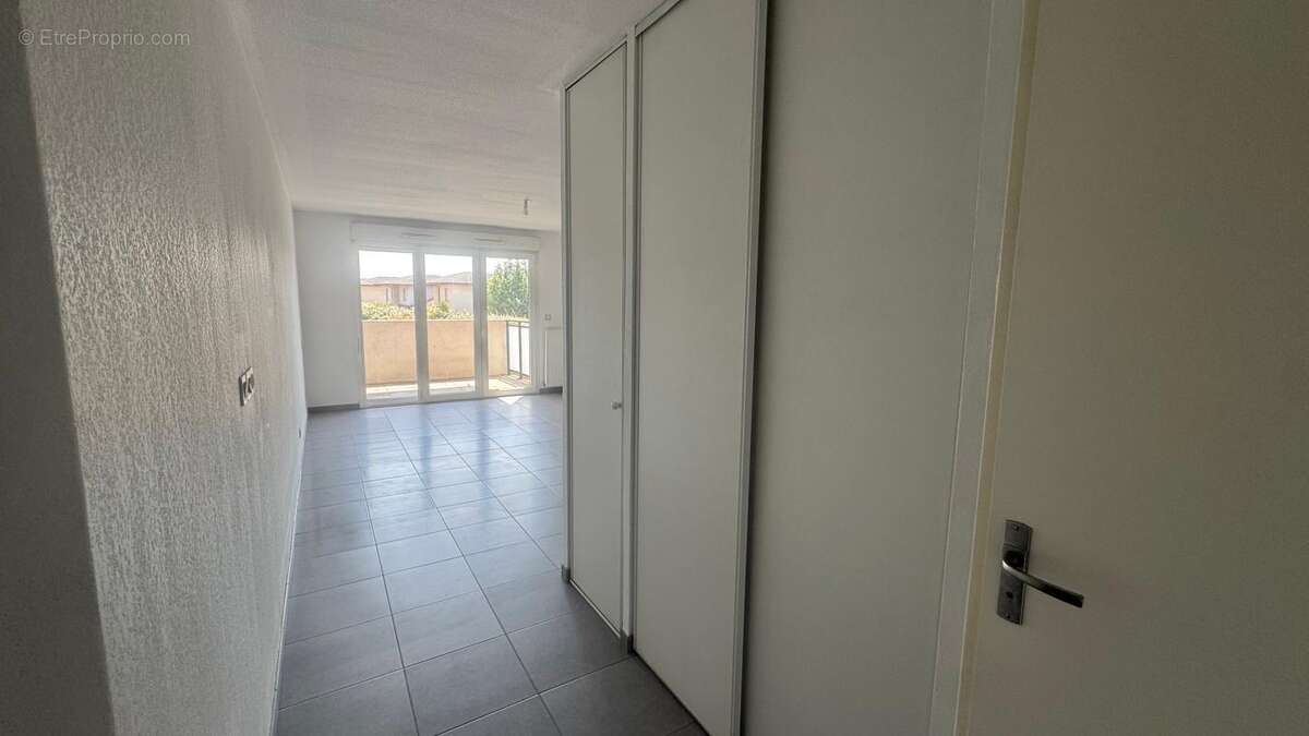 Studio spacieux et lumineux - photo 4