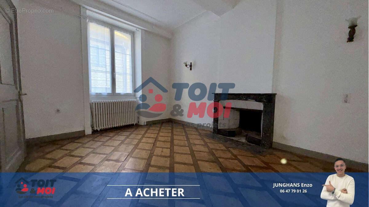 Appartement à GRAY