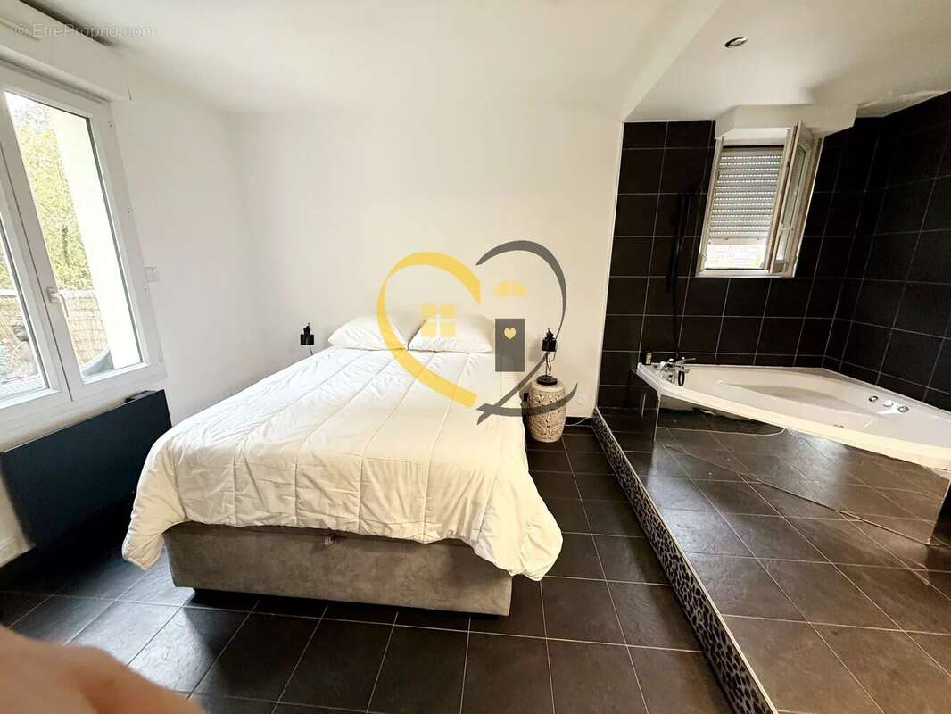 Appartement à VILLIERS-SUR-MARNE