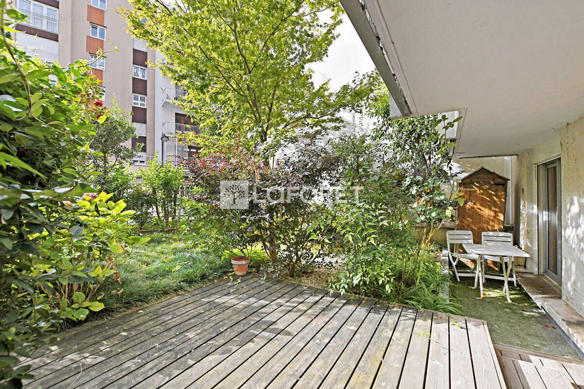 Appartement à PARIS-12E