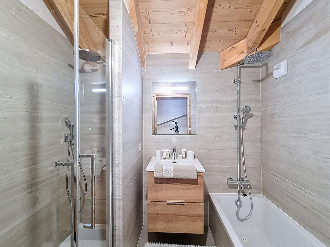 Les Gets   Appartement  de standing proche des pistes de ski   T4 cabine - photo 18