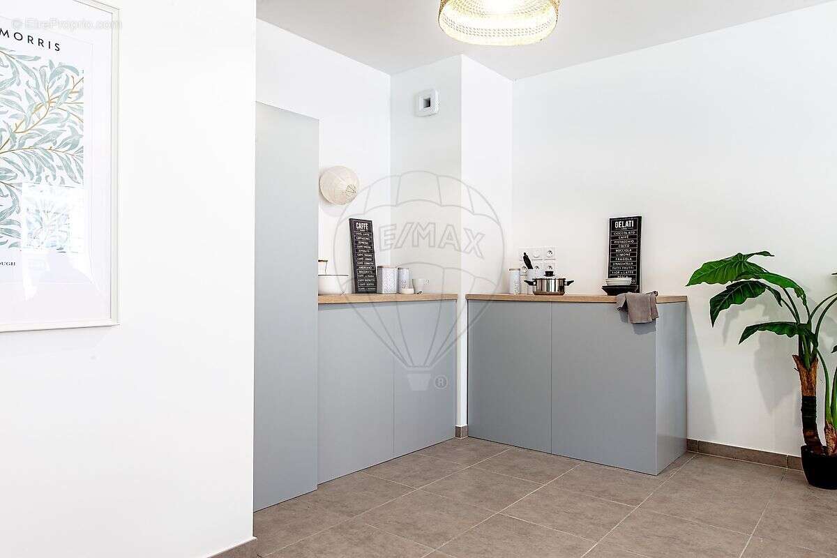 Appartement à CHALLES-LES-EAUX