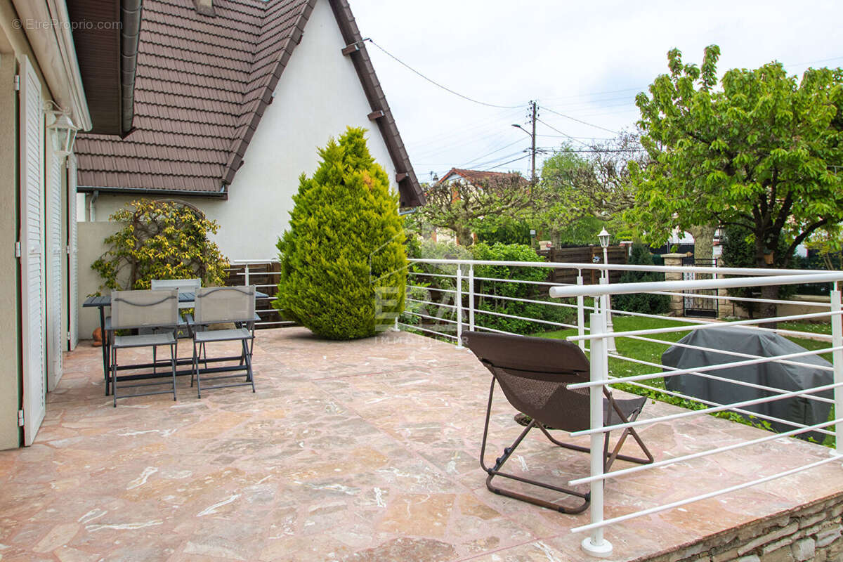 Maison à GOURNAY-SUR-MARNE