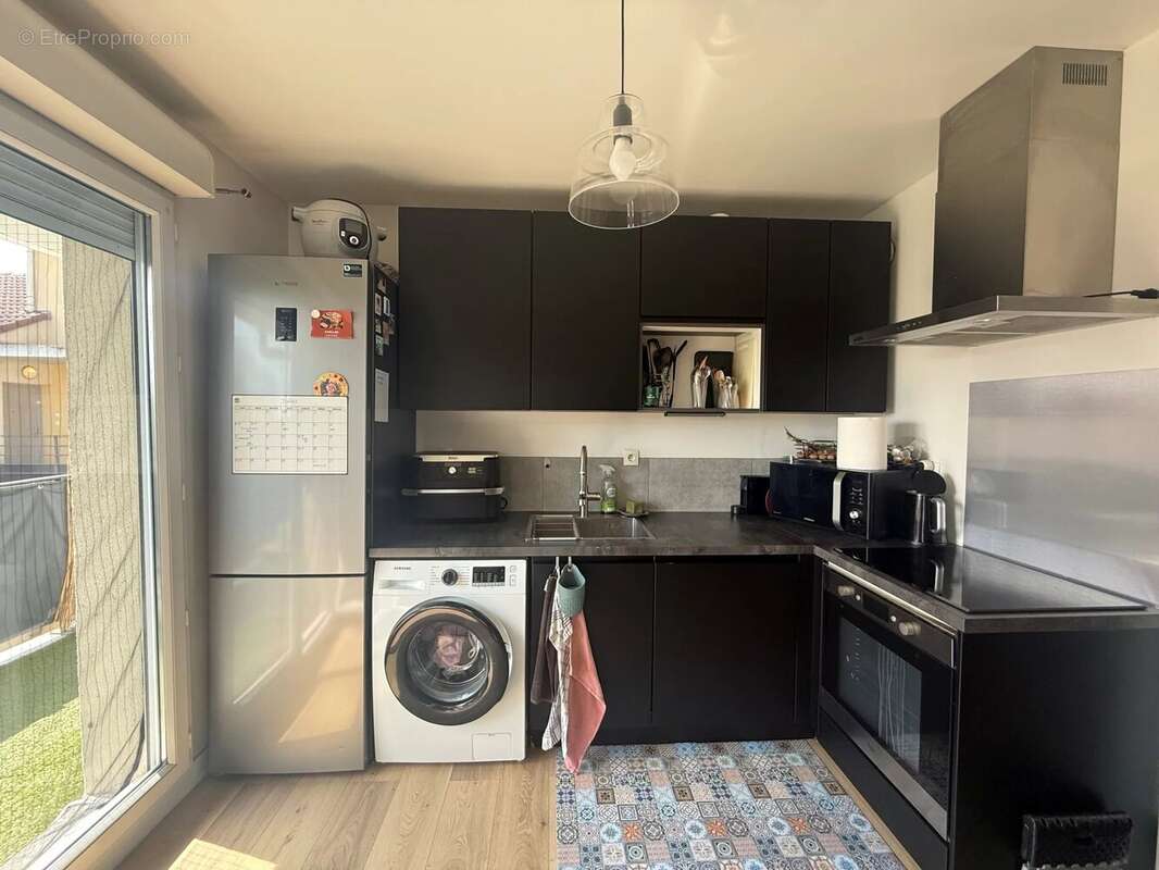 Joli 3 pièces situé au dernier étage ! - photo 6