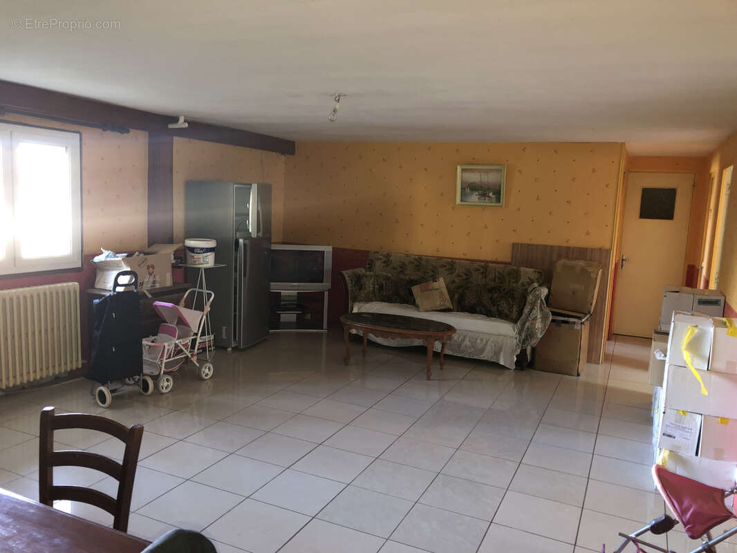 Grande maison T7 - 250 m2 - BESSIÈRES - photo 19
