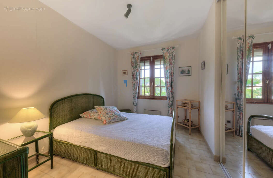 Maison à FREJUS