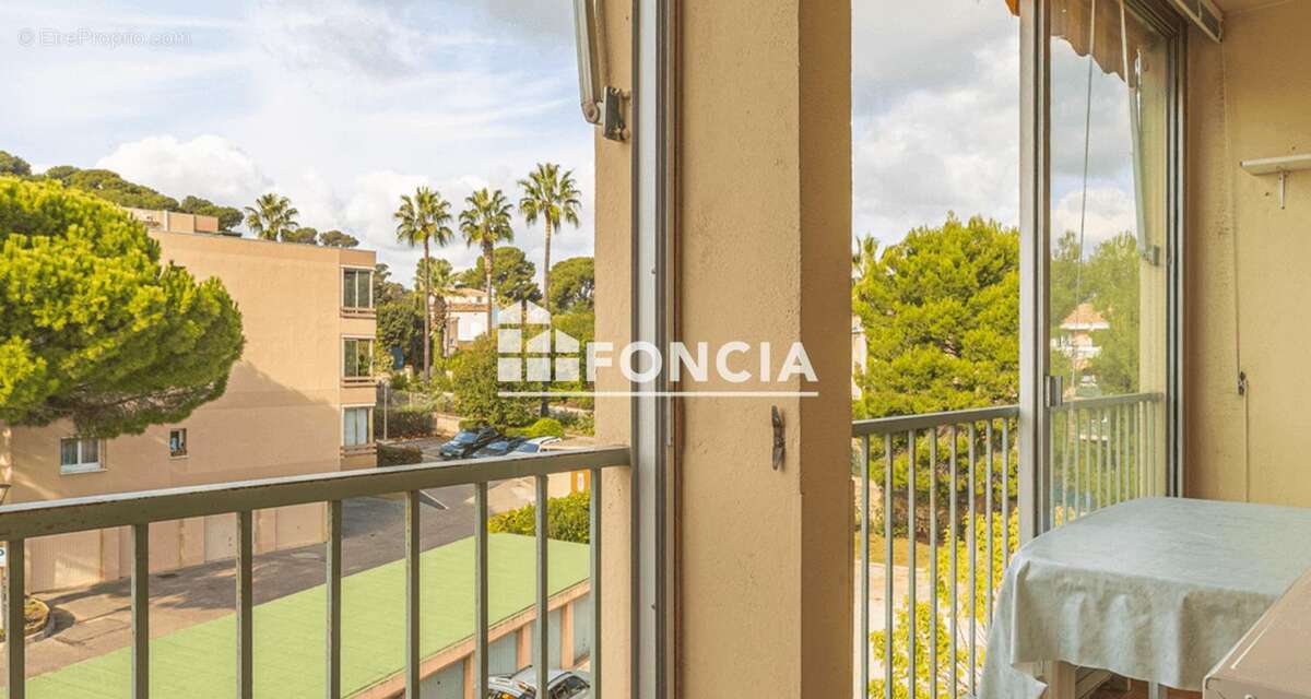 Appartement à SANARY-SUR-MER
