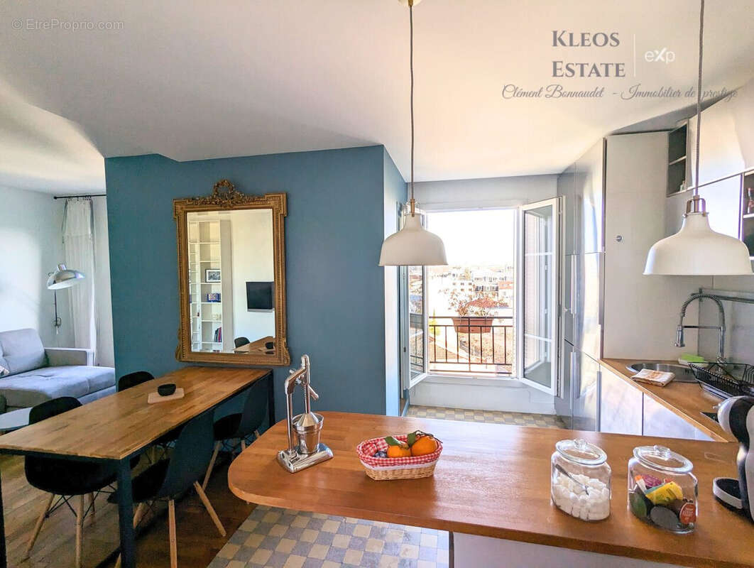 Appartement à ISSY-LES-MOULINEAUX