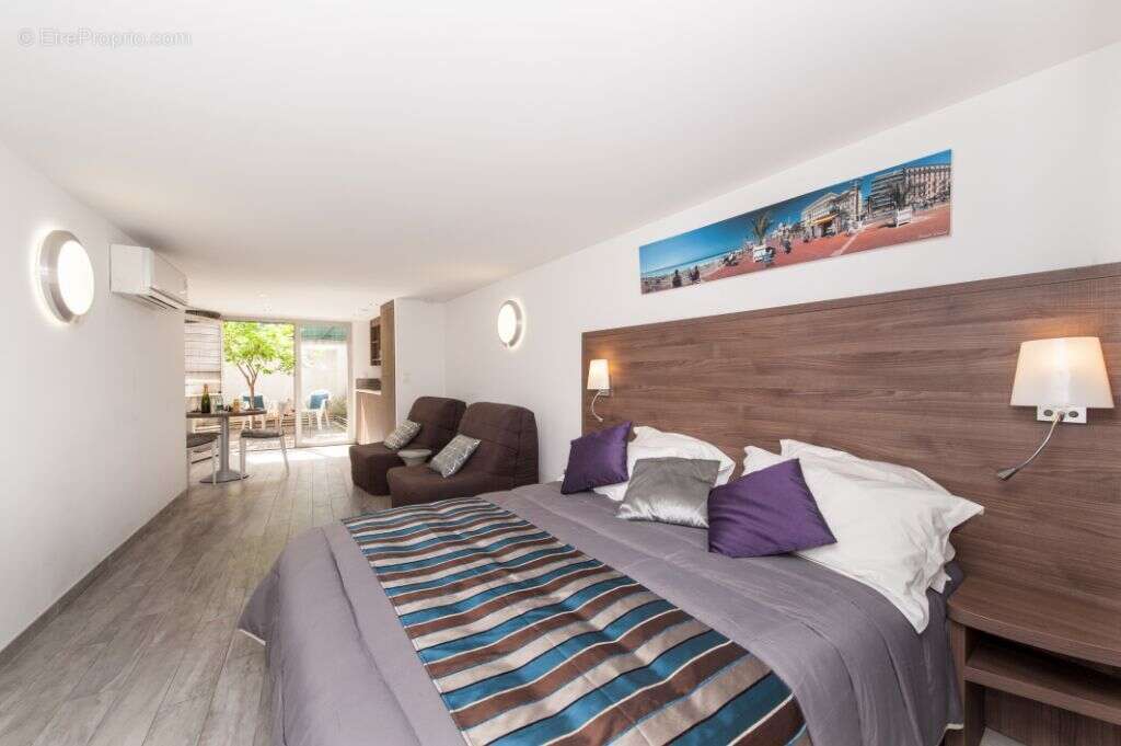 Appartement à SAINT-CYR-SUR-MER