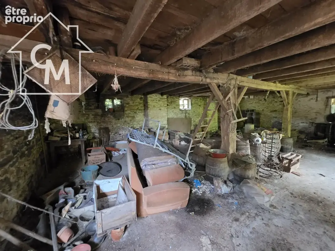 Maison de campagne à rénover avec dépendances et terrain de plus d'un hectare - photo 25