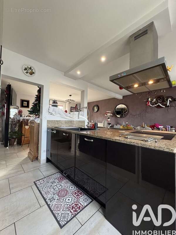 Photo 7 - Maison à SAINT-GERMAIN-DU-PUY