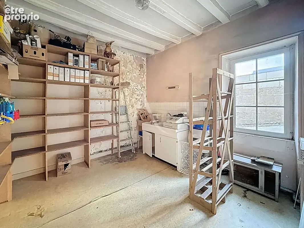 IMMEUBLE Martigne Briand 4 pièce(s) - photo 12