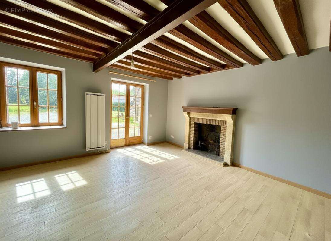 Maison à PARIGNE-L'EVEQUE