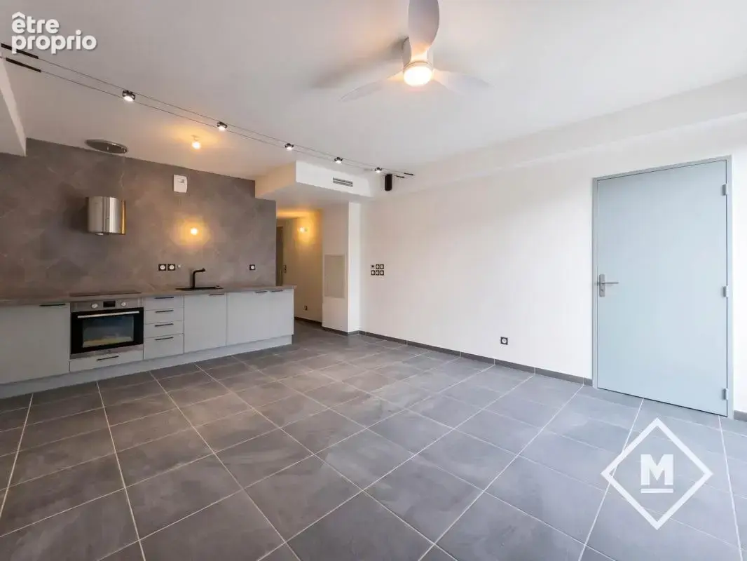 Superbe appartement type 4 pièces dernier étage Marseille 9ème, Le Cabot - photo 11