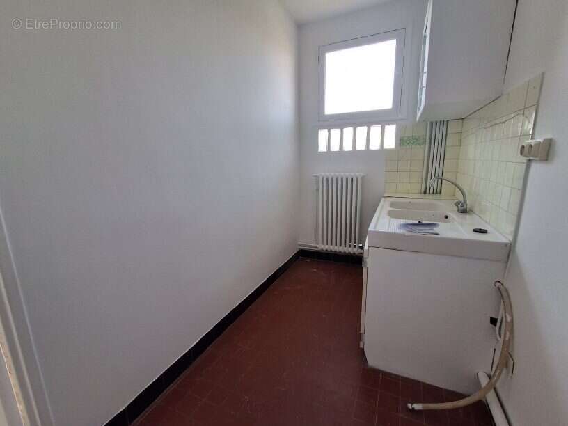 Appartement à MAISONS-ALFORT