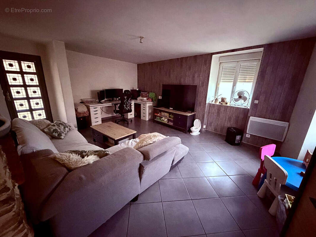 Maison à SOUGE-LE-GANELON
